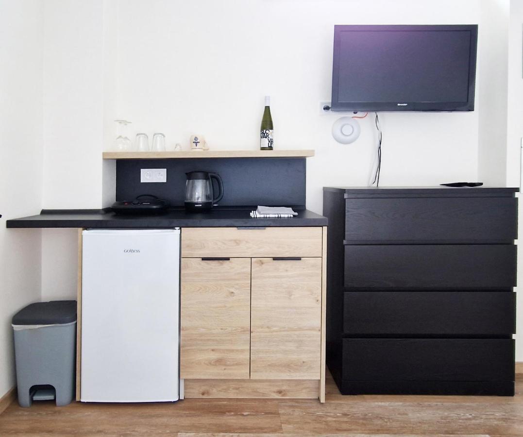 Liptovský Mikuláš Apartmany Minoris מראה חיצוני תמונה