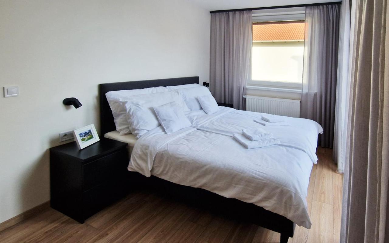 Liptovský Mikuláš Apartmany Minoris מראה חיצוני תמונה
