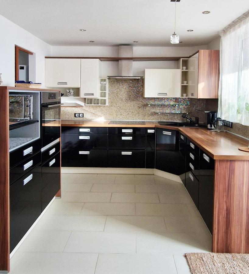 Liptovský Mikuláš Apartmany Minoris מראה חיצוני תמונה