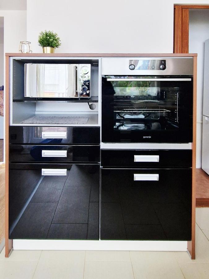 Liptovský Mikuláš Apartmany Minoris מראה חיצוני תמונה